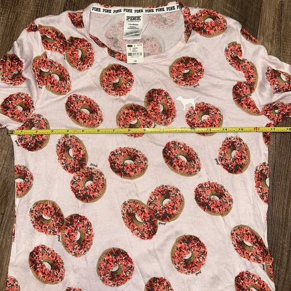 NWT VS Pink Cozy Sleep Donut Pajamas Set size L - Picture 3 of 9
